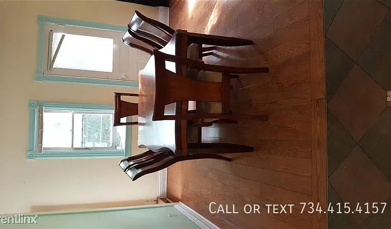 502 E Ann St — Photo 14