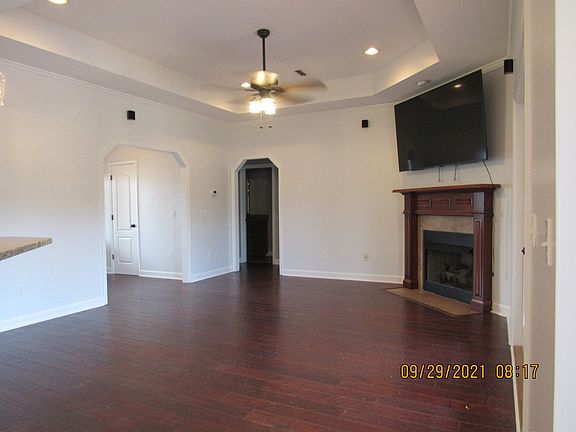 3rd image of 318 County Road 750 #1