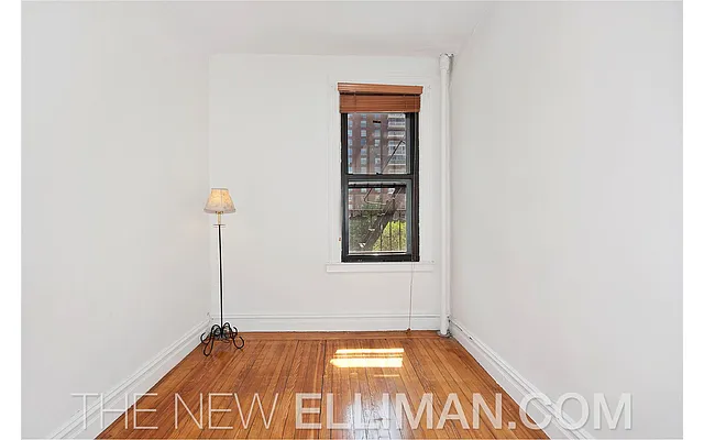 Sold by Douglas Elliman | media 13