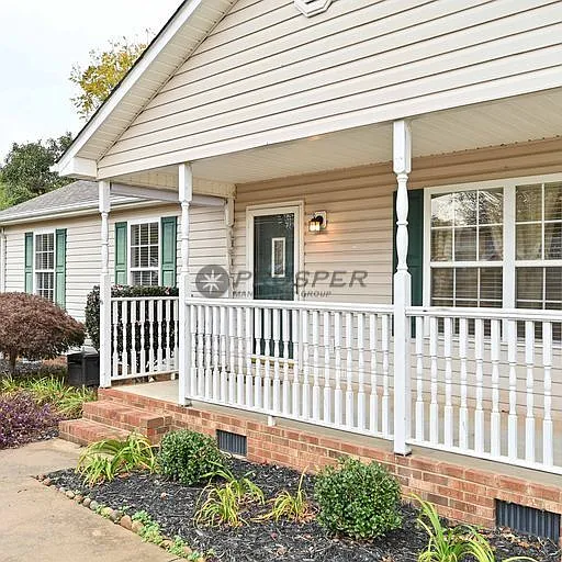 1082 Hampton Rd — Photo 9