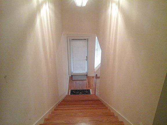 3rd image of 140 Camden Way