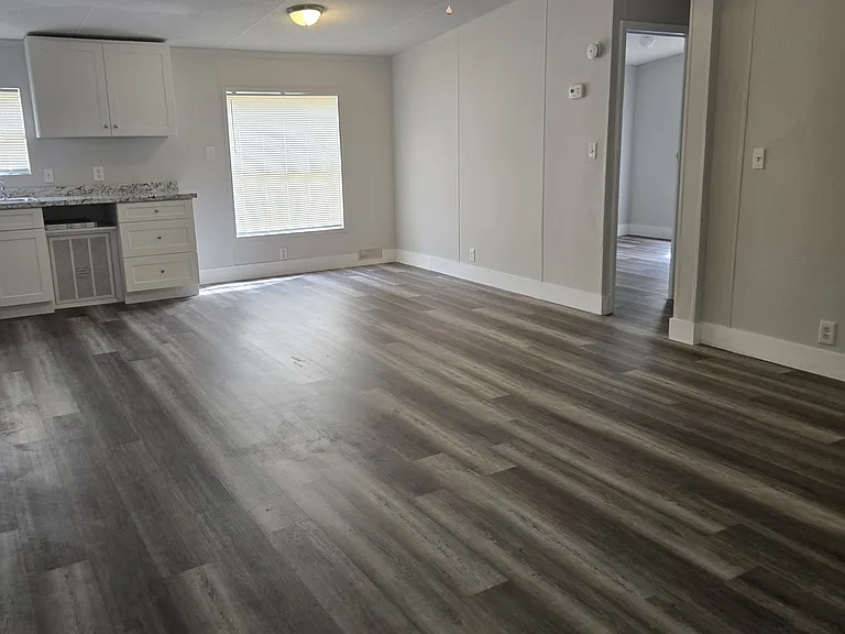 7538 Sycamore St — Photo 11