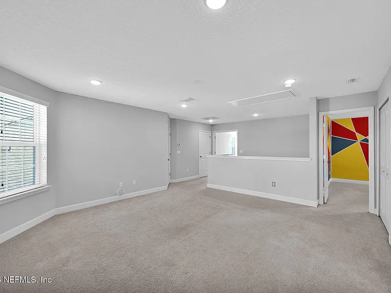 51 Foxcross Ave — Photo 11