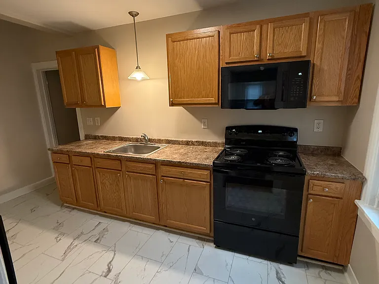 50 E Main St #3 — Photo 11