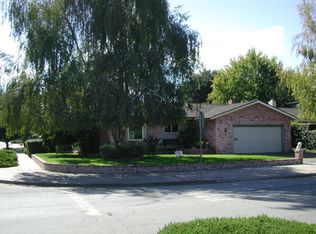 2452 Whitethorne Dr, San Jose, CA 95128