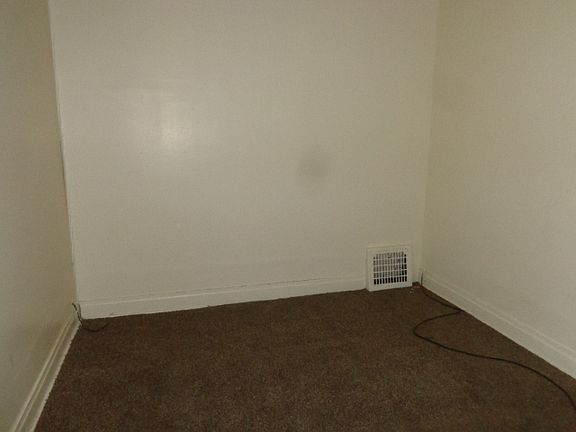 4th image of 11557 S Lafayette Ave