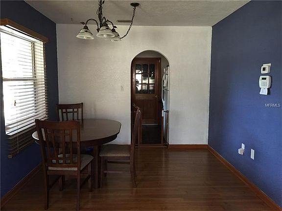 3rd image of 1232 Bermuda St