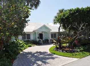 221 Pirates Pl, Jupiter Inlet Colony, FL 33469