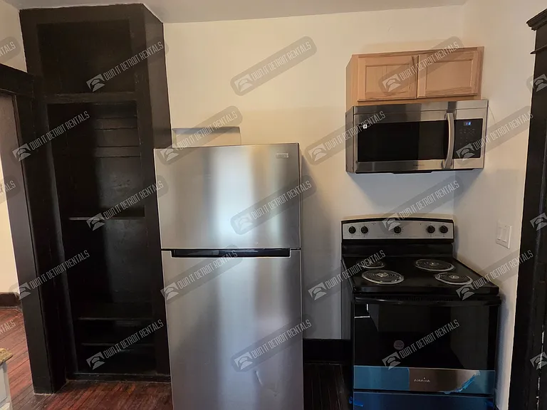 2982 Vicksburg St — Photo 21