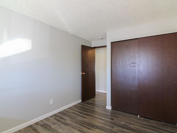 5th image of 3 S Edison St APT B