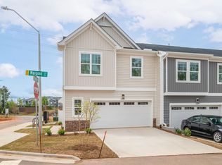 7639 Waypond Ct, Raleigh, NC 27617