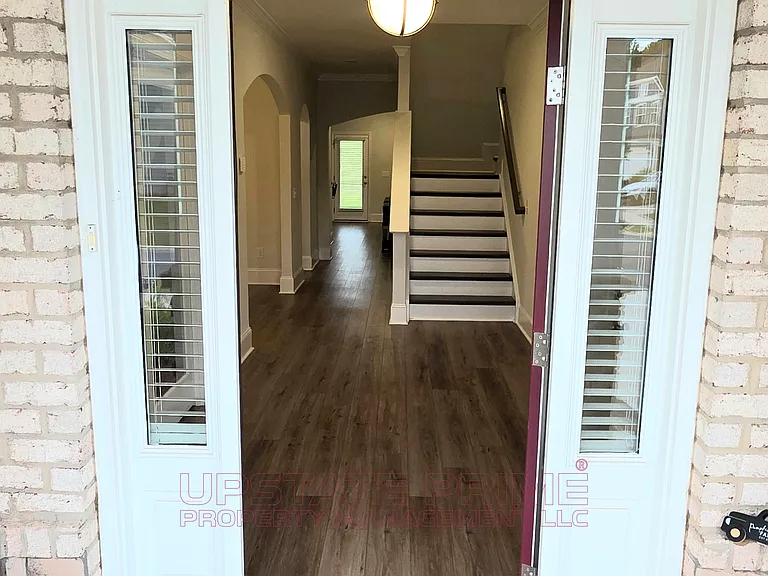 121 Horace Ct #29 — Photo 2