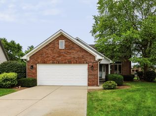 1102 Sarah Ct, Greenwood, IN 46142