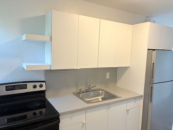 2nd image of 2206 Adams St #11449092