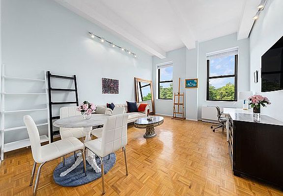 3rd image of 1255 5th Ave APT 4C