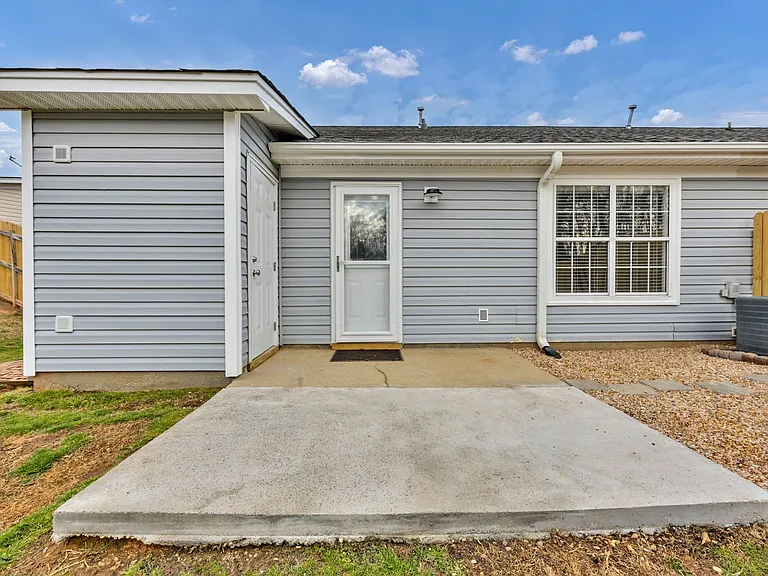 120 W Horn Ct — Photo 25