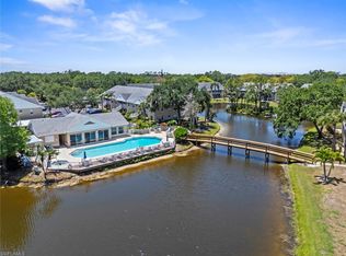 162 Pebble Shores DR #101, NAPLES, FL 34110
