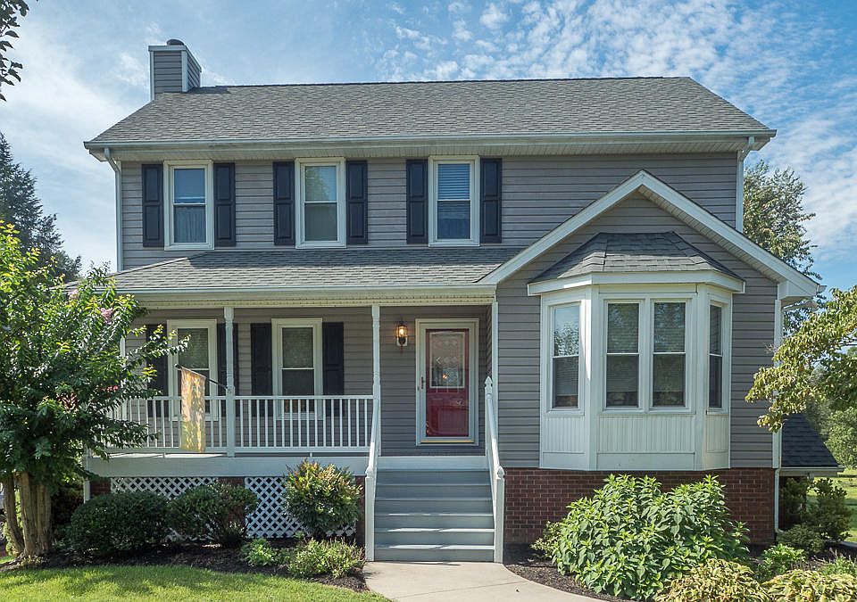 1st image of 4611 Trevino Dr NE
