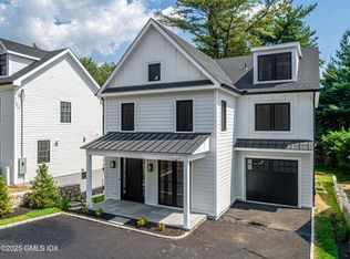 20 Sound Beach Ave, Old Greenwich, CT