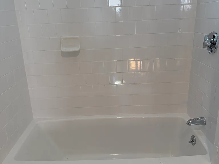 192 Green St #3 — Photo 2