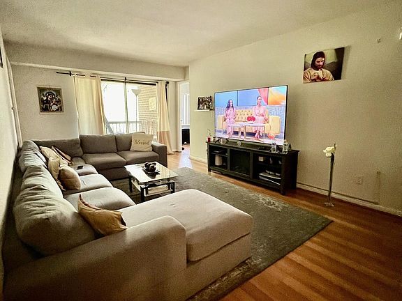 2nd image of 11238 Cherry Hill Rd APT 302