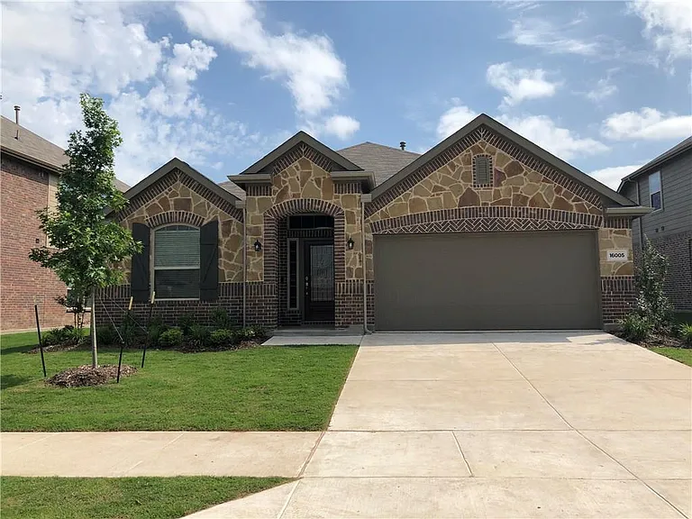 16005 Placid Trl — Photo 1