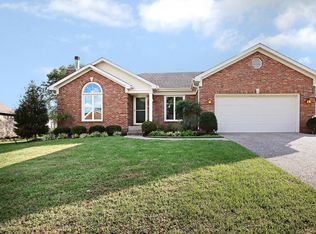 3904 Blooming Spring Ct, Louisville, KY 40299