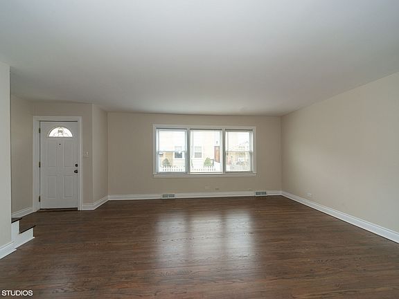 2nd image of 1822 14th Ct #1822