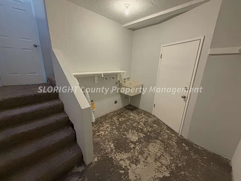 7740 Valle Ave — Photo 23