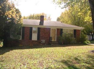 712 Belmont Dr, High Point, NC 27263
