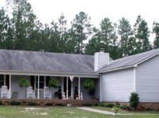 391 Wildwood Ln, Lugoff, SC 29078