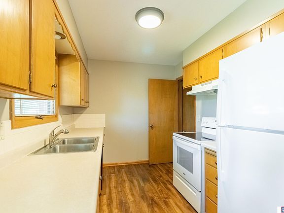 2nd image of 351 Jeffery Dr