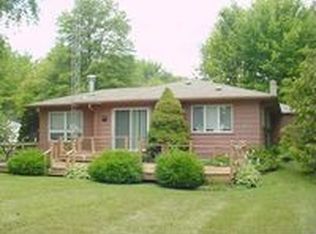 5015 Lakeshore Rd, Lexington, MI 48450