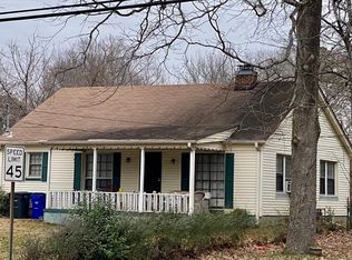 2228 N Wood Ave, Florence, AL 35630