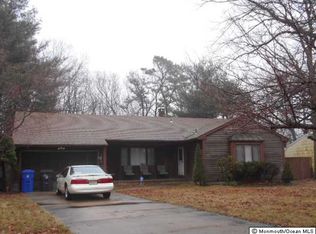 1869 Greenwood Rd, Toms River, NJ 08753