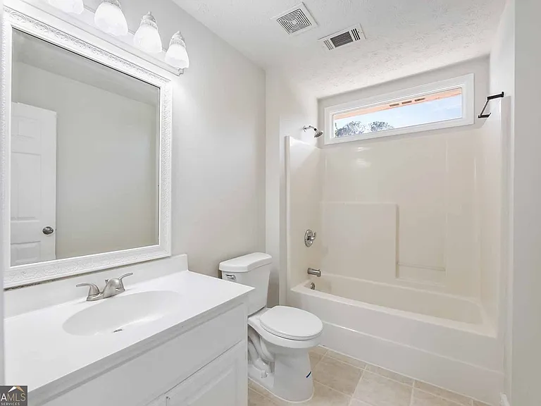 7988 Westlake Dr — Photo 31