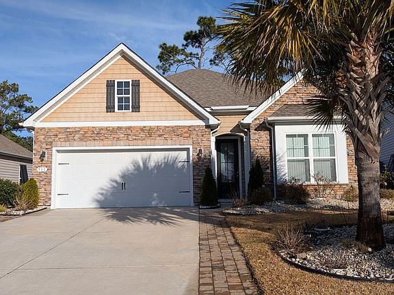 2nd image of 981 Bronwyn Cir #914
