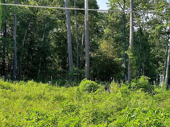 3rd image of 306 County Road 428