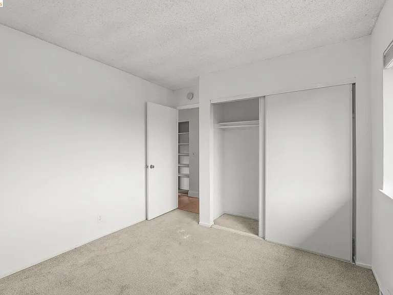981 Cheryl Ann Cir #40 — Photo 19