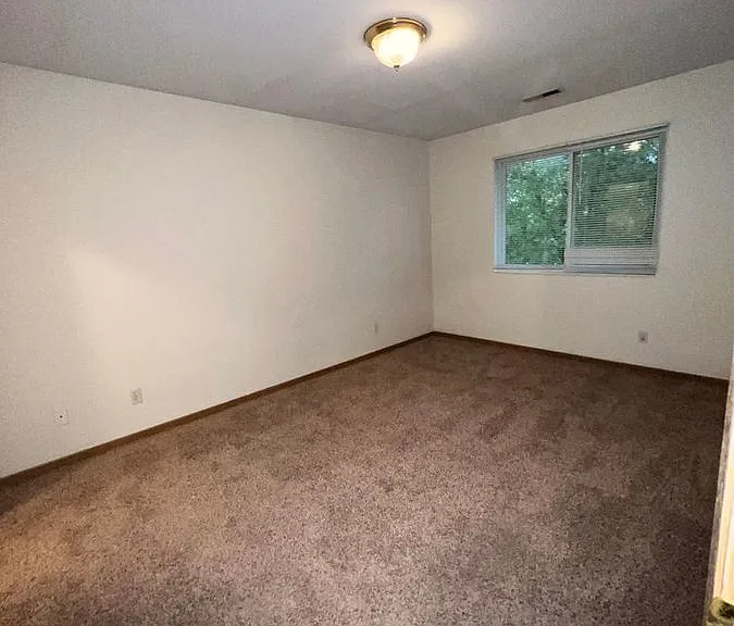 961 Emmons St #1 — Photo 7