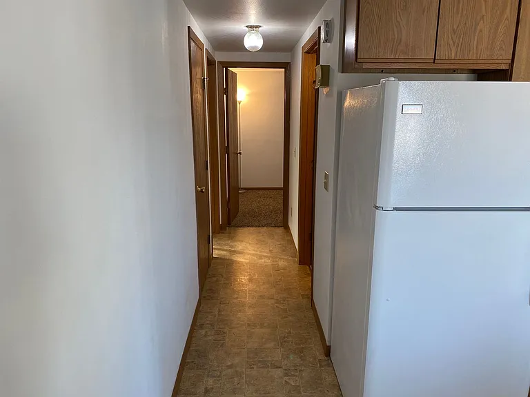 307 S Vine Ave — Photo 17