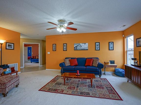 4th image of 6479 Angel Falls Dr