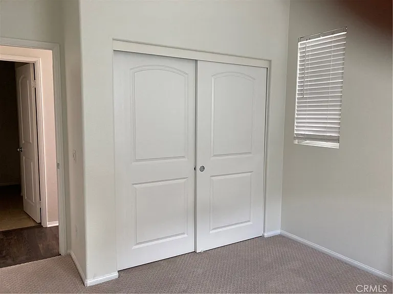 42744 Azure St — Photo 11