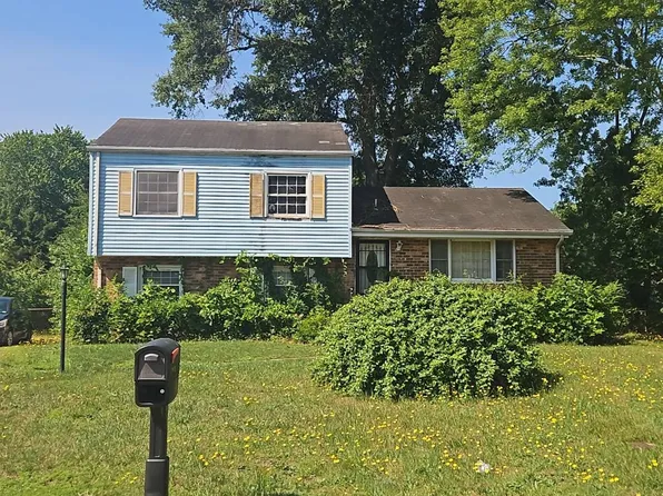 2803 Bluebell Ct, Glen Allen, VA 23060