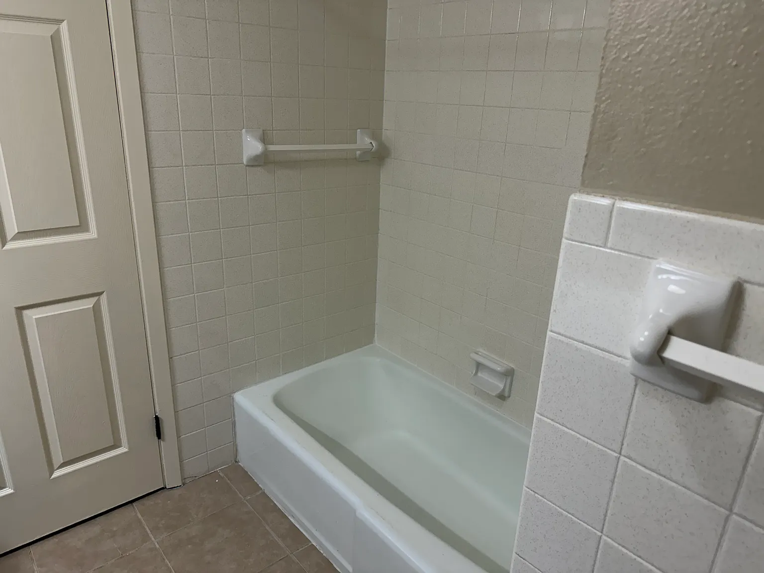 3 bed, 1224 sqft, $1,250 — Photo 4