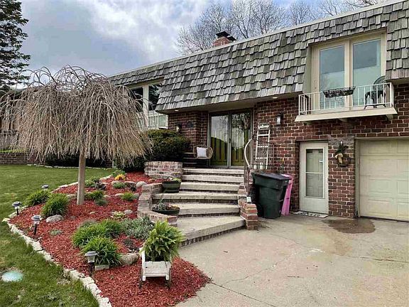 3rd image of 4126 Natalia Way
