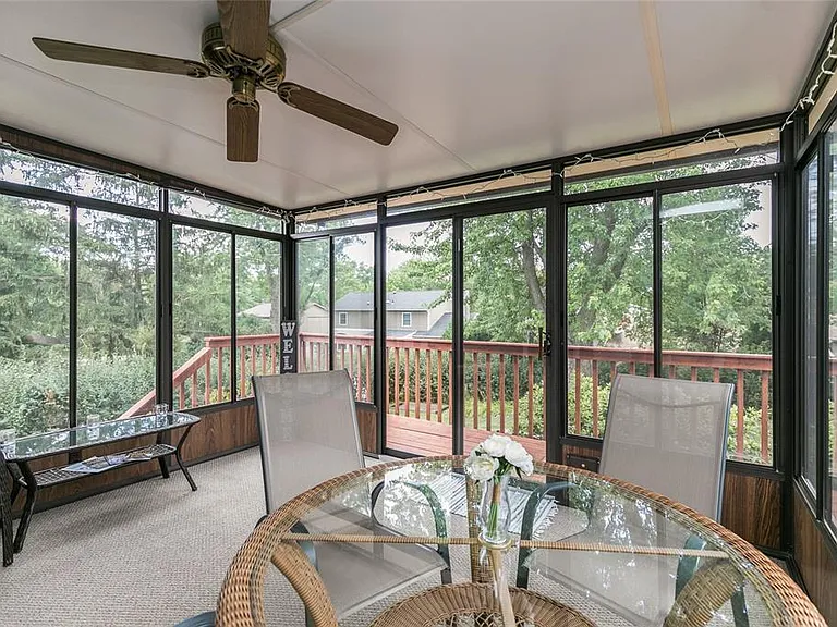 6913 Larkwood Dr NE — Photo 12