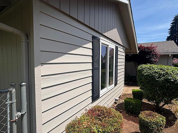 2nd image of 4857 Towhee Ct S