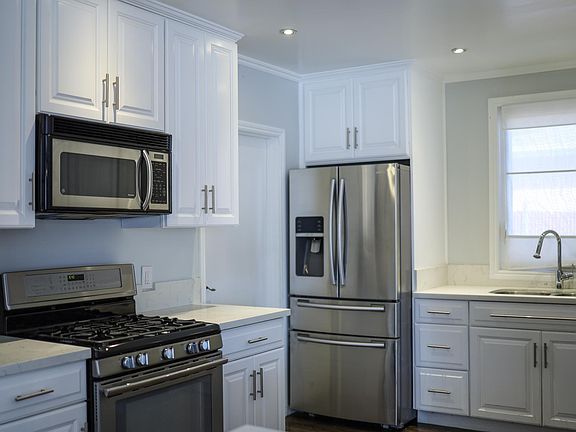 5th image of 2776 Casitas Ave #1