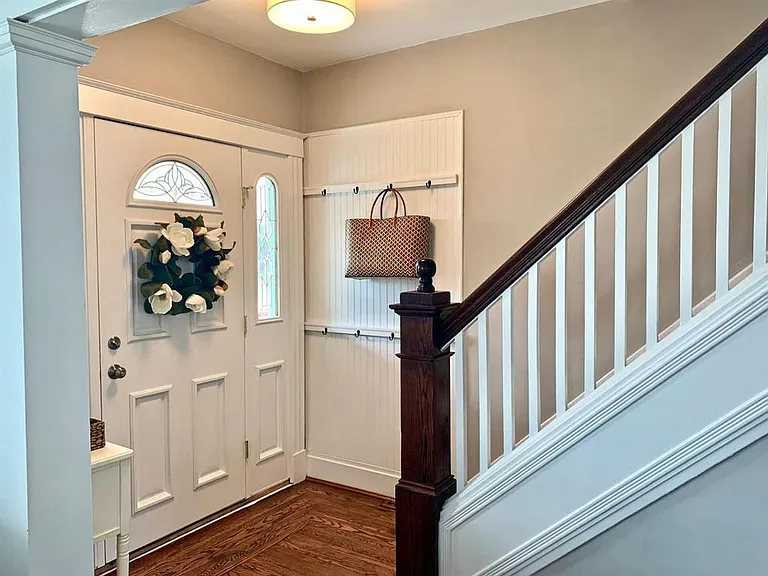 2518 Shanmoor Ave — Photo 10